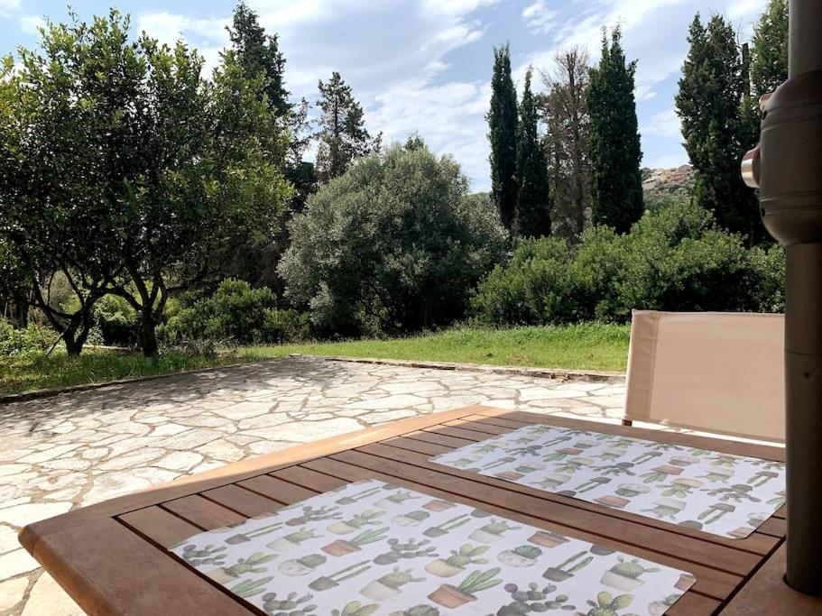 Peggy'S Nautical Gem, Corfu Villa Kompitsion ภายนอก รูปภาพ