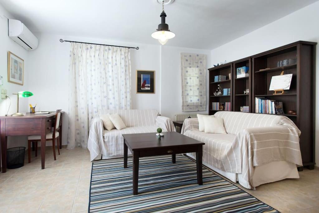 Peggy'S Nautical Gem, Corfu Villa Kompitsion ภายนอก รูปภาพ